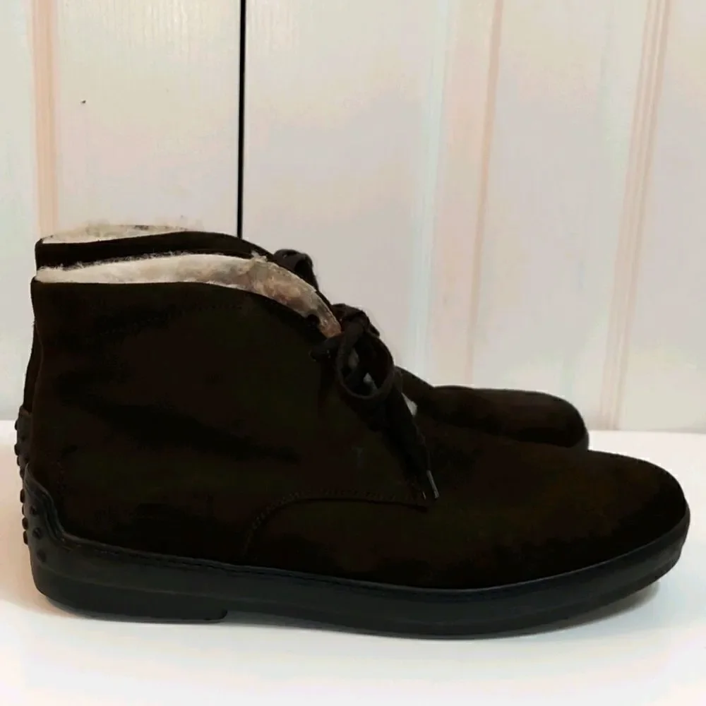 Tod's Shearling Lined Nubuck Chukka Boots 9.5